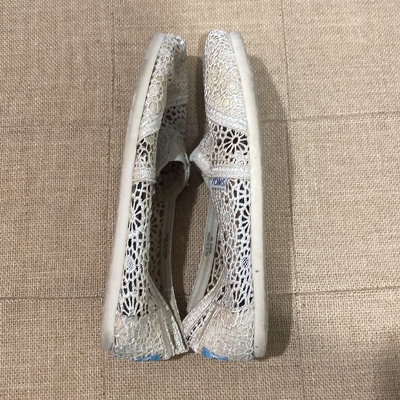 TOMs slip on shoe - Picture 4 of 13